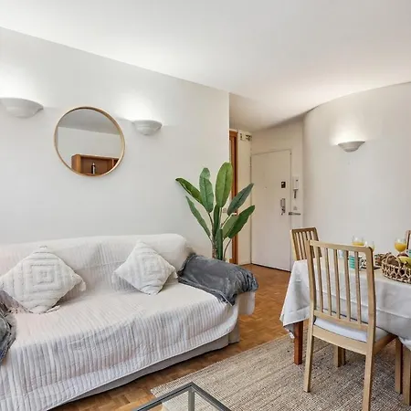 Couronnes - Cosy Studio Tout Equipe Et Privatif Paris Extérieur photo